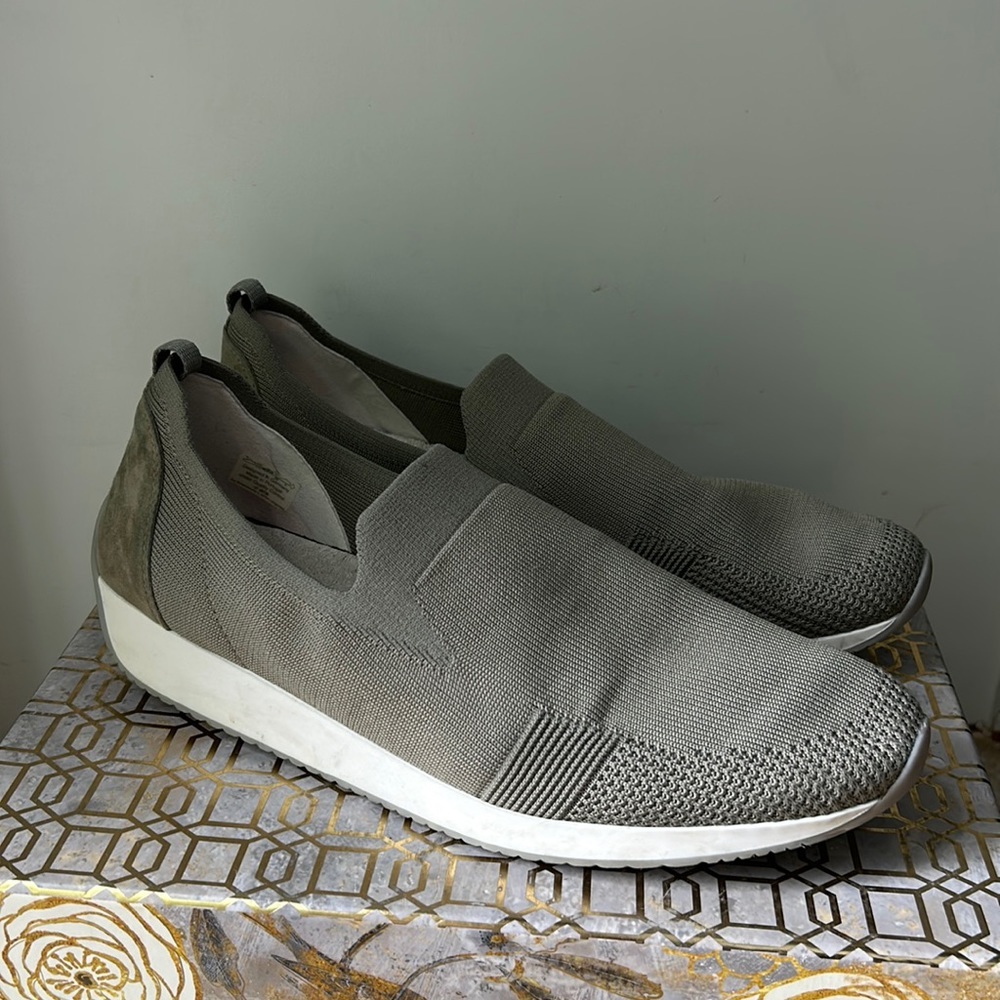 Ara Leena Athleisure Woven Slip On Sneakers Womens size 9